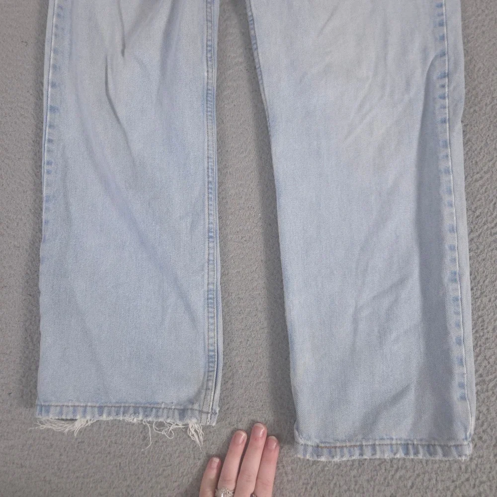 VINTAGE Levi's Jeans Mens 33x30 Light Wash 550 Relaxed Fit Tapered Leg Denim 00s